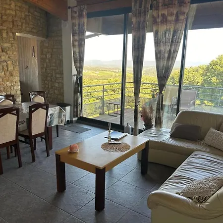 Appartement Retraire Vue Sur Les Corbieres